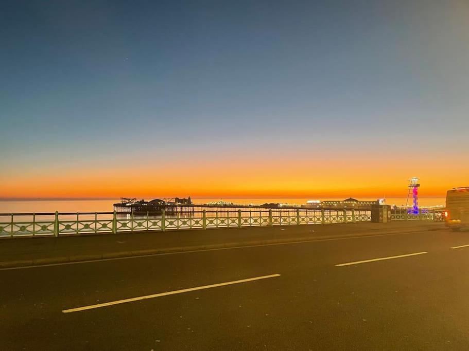 Penthouse Sea View Home Brighton Exteriör bild